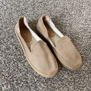 Soludos Beige/Tan Canvas Espadrille Slip-On Flats